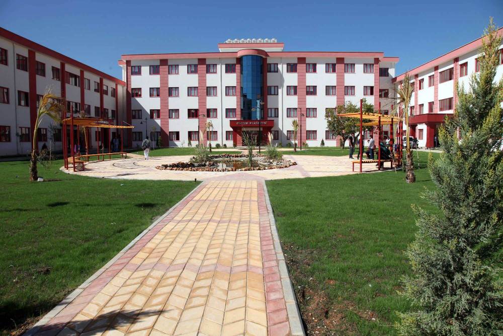 Eğitim Bilimleri Enstitüsü Öğrenci Yurtları