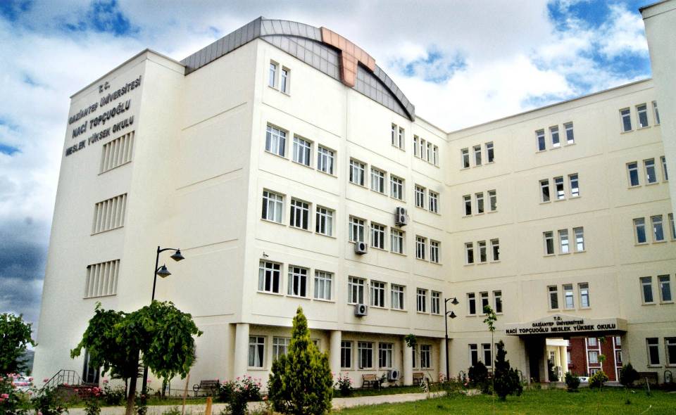 Naci Topçuoğlu Meslek Yüksekokulu Öğrenci Yurtları