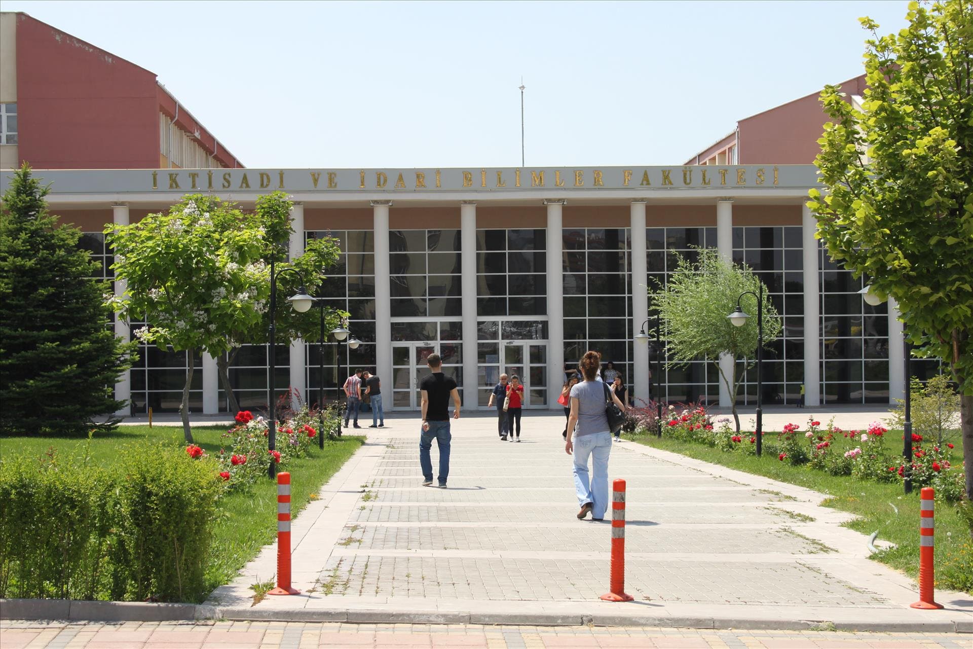 Eskişehir Osmangazi Üniversitesi Öğrenci Yurtları